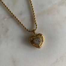 Load image into Gallery viewer, Heartbeat Necklace